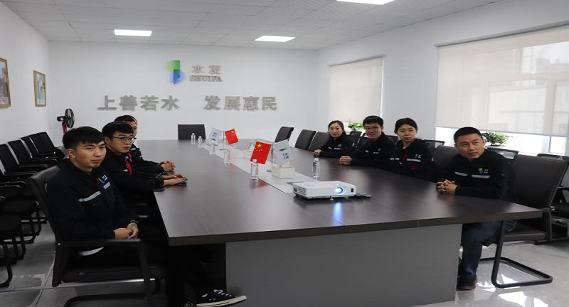 【木蘭龍能】木蘭龍能公司組織開展中國(guó)人民抗日戰(zhàn)爭(zhēng)暨世界反法西斯戰(zhàn)爭(zhēng)勝利75周年觀影活動(dòng).jpg